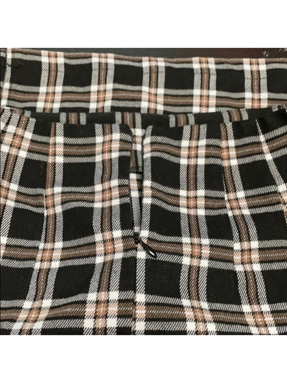 Skirt - Picture 3 of 3